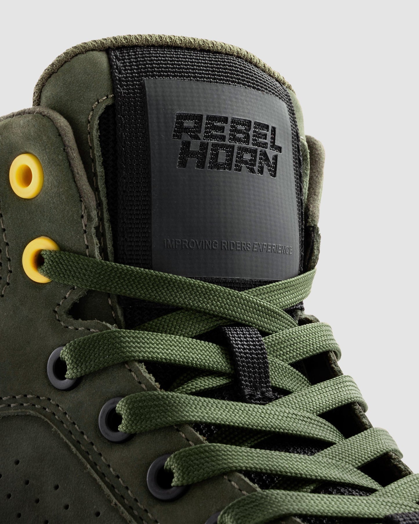 Spike Bottes Moto Olive