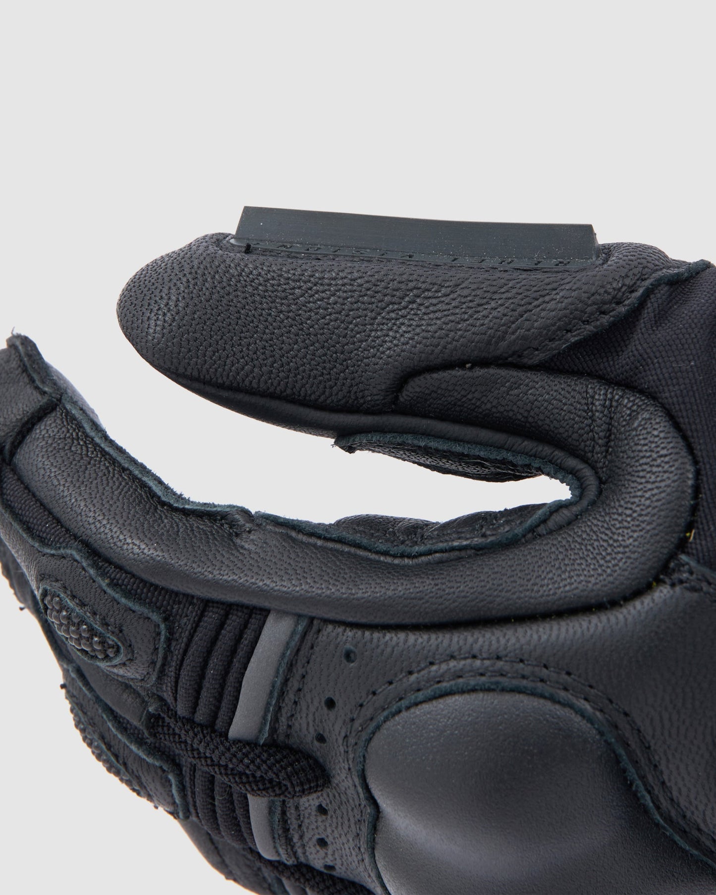 Range Gants Moto Noir