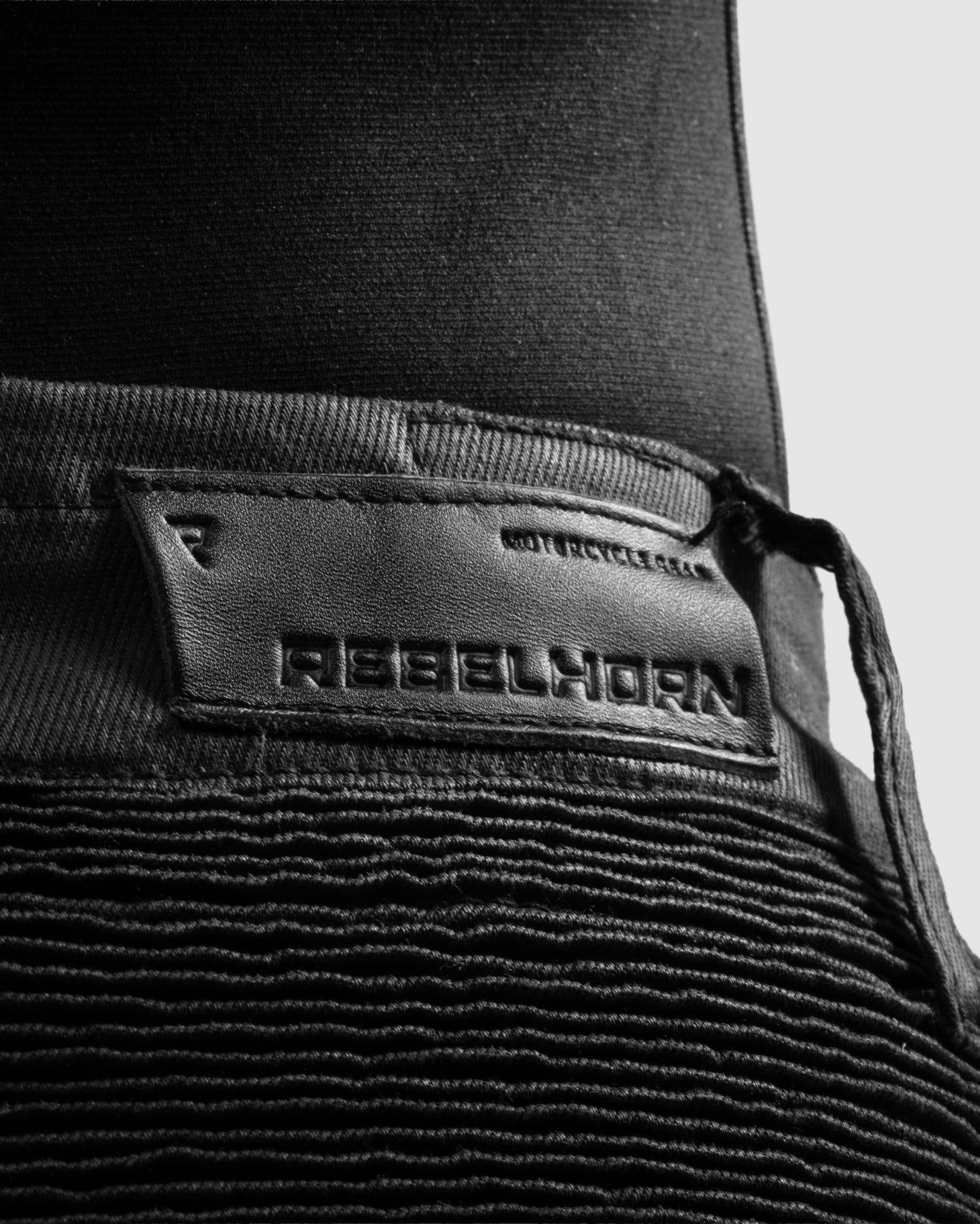Roxy Jean Moto Femme Noir Ciré